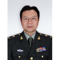 李闻
