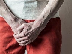 男性生殖器有小水泡是怎么回事？生殖器有水泡或是这三种病