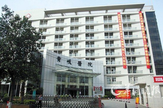 佛山奥美定隆鼻取出修复哪家整形医院好