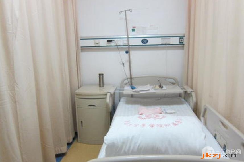 青岛大学附属医院整形科怎么样 2020年价格表上线~