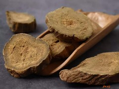 大黄的功效与作用，大黄的图片，大黄用法及注意事项